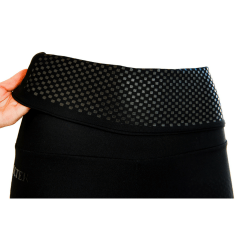 Bermuda Emana com o Cós Super Alto Power